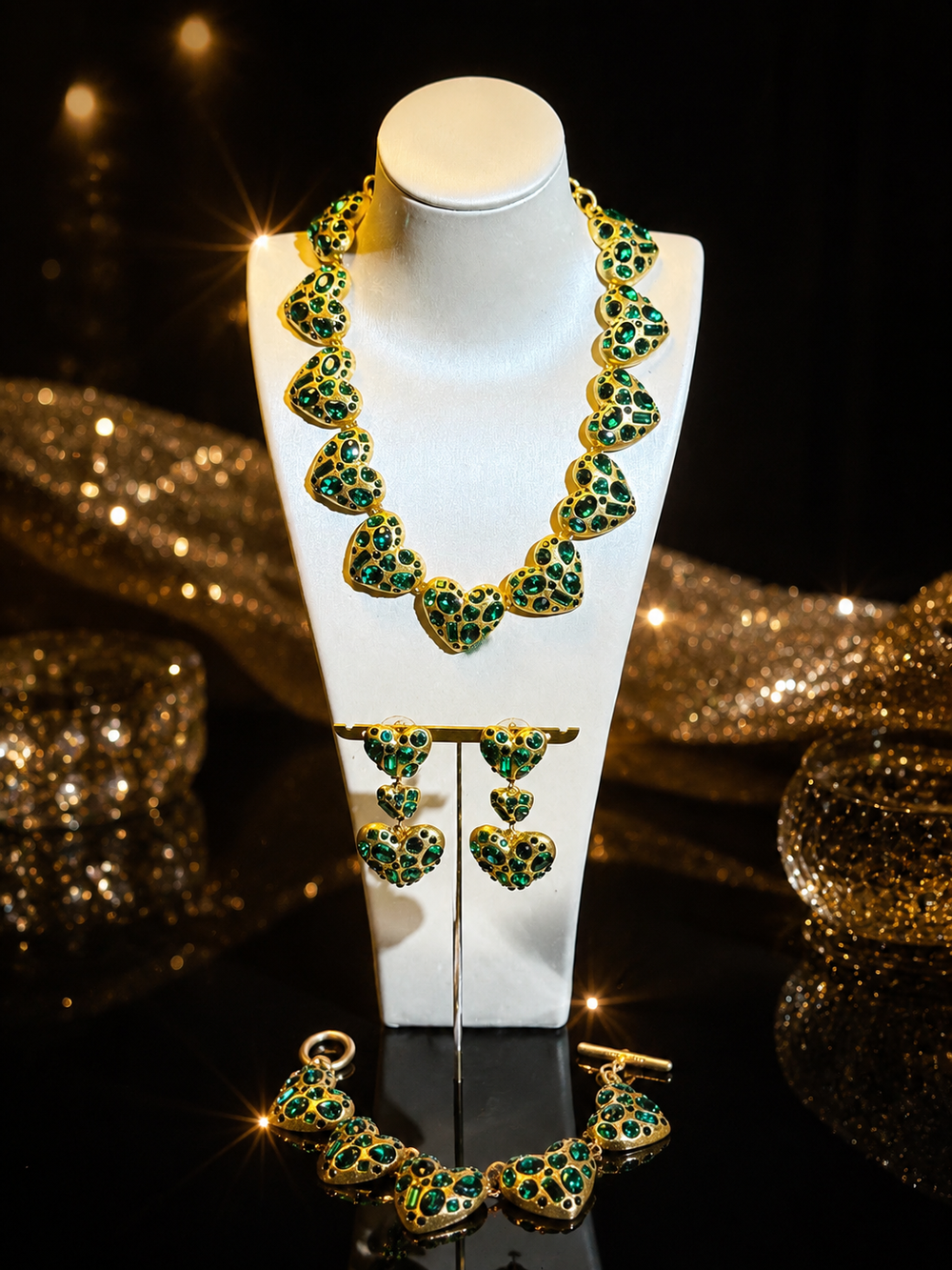 Vintage-Inspired Green Heart Statement Jewelry Set (Necklace / Bracelet / Earrings)