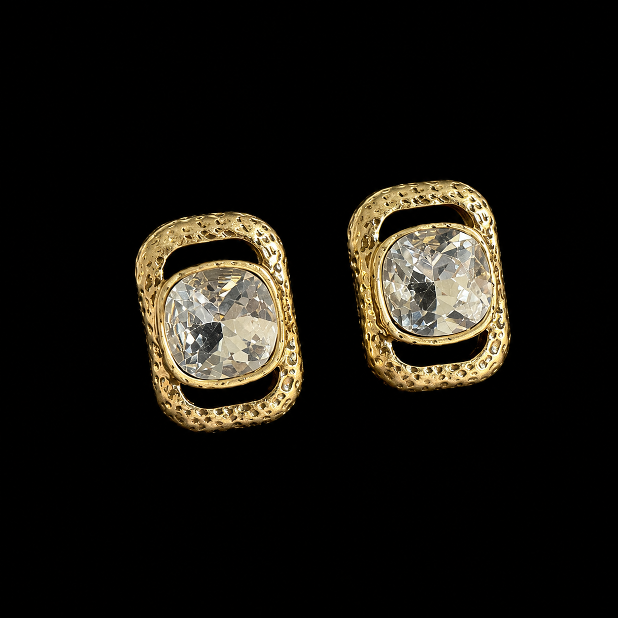 Clear cushion-shape faceted stud earrings