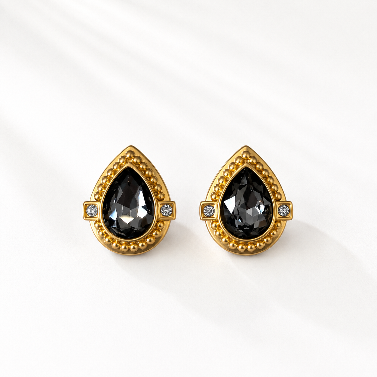 Gray sparkling teardrop statement stud earrings