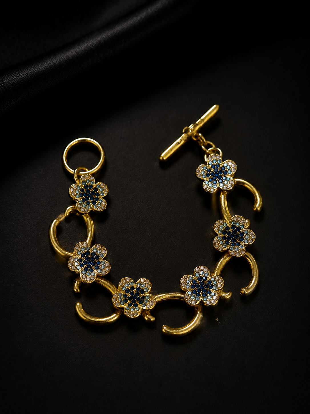 Gold-tone floral sparkle link bracelet, Style 3