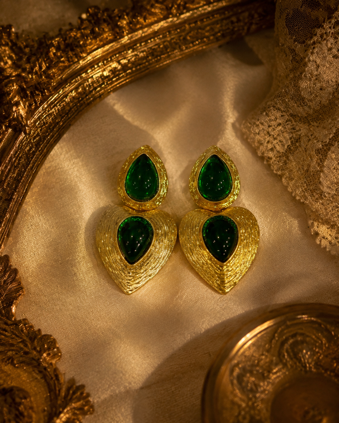 Green gold-tone glass heart drop stud earrings detail view
