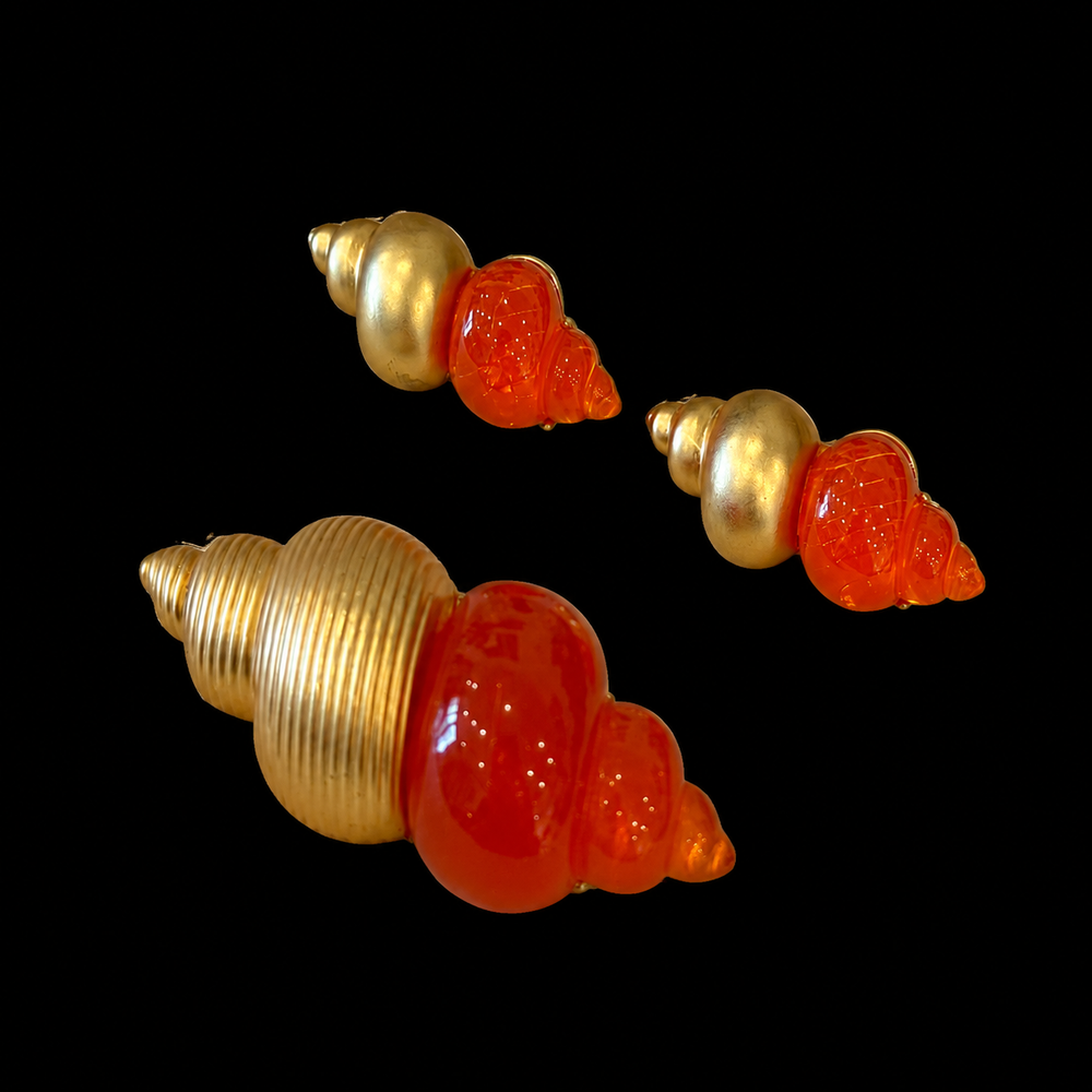 Gold-tone orange shell-style three-piece brooch set front view